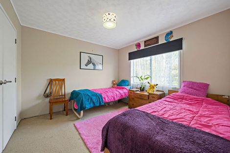 Photo of property in 2/14 Ceramco Place, Torbay, Auckland, 0630