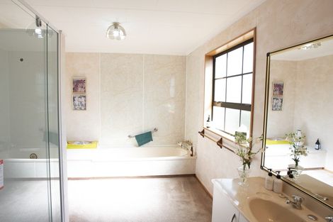 Photo of property in 412 Lorne Dacre Road, Roslyn Bush, Invercargill, 9876