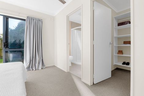 Photo of property in 23 Northmeadow Drive, Rototuna, Hamilton, 3210