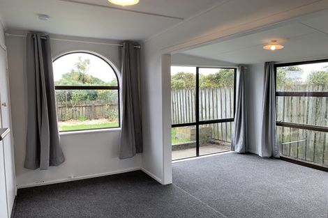 Photo of property in 27 Ngaio Street, Otaki Beach, Otaki, 5512