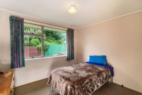 Photo of property in 28 Tania Crescent, Western Heights, Rotorua, 3015
