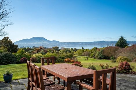 Photo of property in 25 Te Moenga Park, Acacia Bay, Taupo, 3330