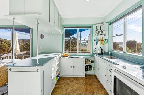 Photo of property in 70 Rapata Road, Oakura, Hikurangi, 0184