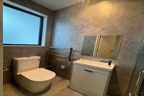 Photo of property in 7/1 Kaponga Crescent, New Lynn, Auckland, 0600