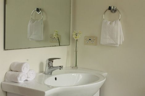 Photo of property in 27 Maire Street, Tahunanui, Nelson, 7011