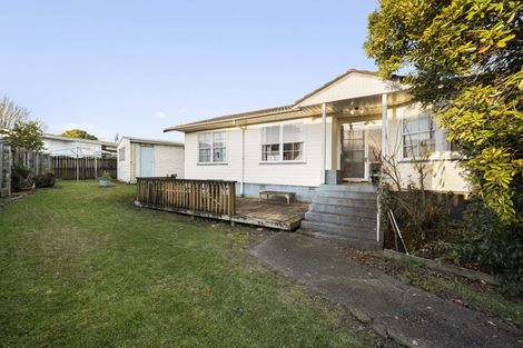 Photo of property in 4 Crampton Place, Manurewa, Auckland, 2102