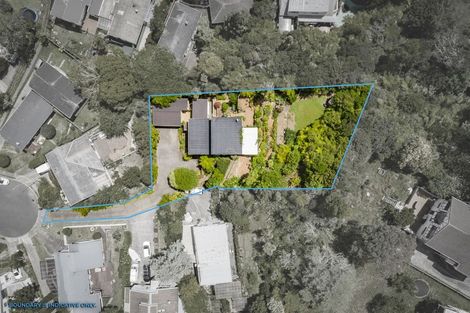 Photo of property in 16 Newstead Avenue, Browns Bay, Auckland, 0632