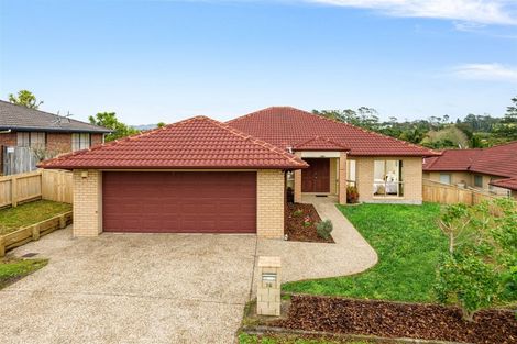 Photo of property in 16 Brookwood Drive, Henderson, Auckland, 0612