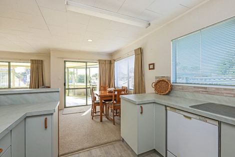 Photo of property in 9 King Street, Taradale, Napier, 4112