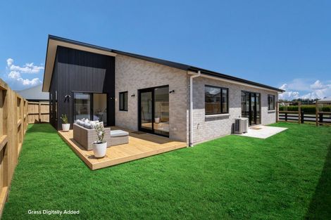 Photo of property in 12 Mary Ann Drive, Cambridge, 3434