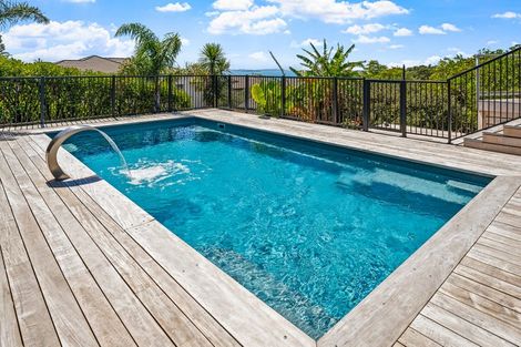 Photo of property in 300 Whangaparaoa Road, Stanmore Bay, Whangaparaoa, 0932