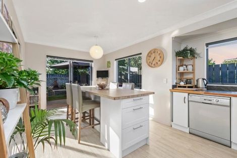 Photo of property in 51 Olympus Grove, Papamoa Beach, Papamoa, 3118