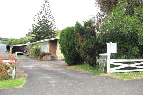 Photo of property in 69 Wallace Road, Mangere Bridge, Auckland, 2022