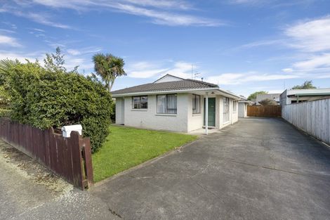 Photo of property in 73a Stanley Avenue, Palmerston North, 4414