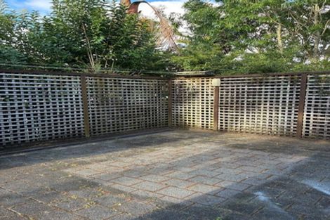 Photo of property in 53 Triangle Road, Massey, Auckland, 0614