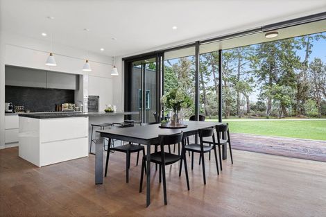 Photo of property in 15 Ferndale Drive, Kawakawa Bay, Papakura, 2585