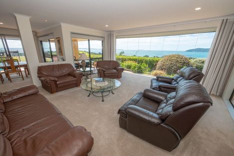 Photo of property in 11 Oden Hill, Coopers Beach, 0420