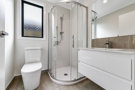 Photo of property in 73 Waruhia Crescent, Rototuna North, 3281