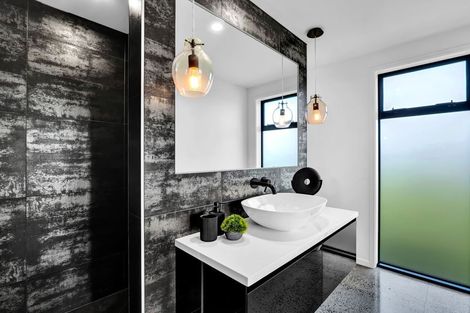 Photo of property in 110 Stockman Road, Tikorangi, Waitara, 4383