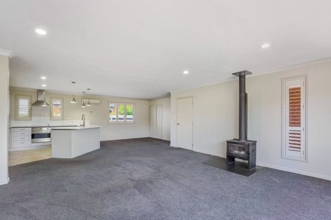 Photo of property in 5 De Castro Drive, Blenheim, 7201