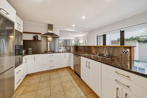 Photo of property in 42 Seychelles Drive, Papamoa Beach, Papamoa, 3118