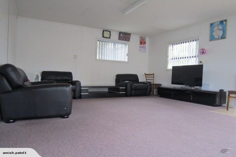 Photo of property in 120a Mount Smart Road, Onehunga, Auckland, 1061