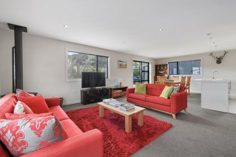 Photo of property in 16 Islington Place, Wanaka, 9305