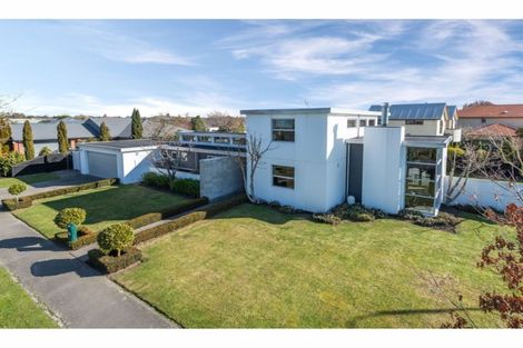 Photo of property in 41 Riverwood Boulevard, Redwood, Christchurch, 8051