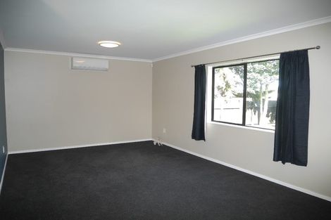 Photo of property in 55c Kirk Street, Otaki, 5512