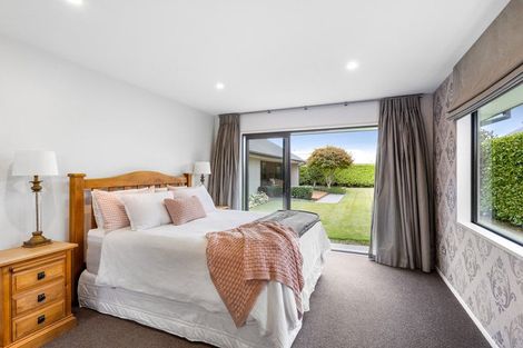 Photo of property in 10 Elizabeth Allen Drive, West Melton, 7618