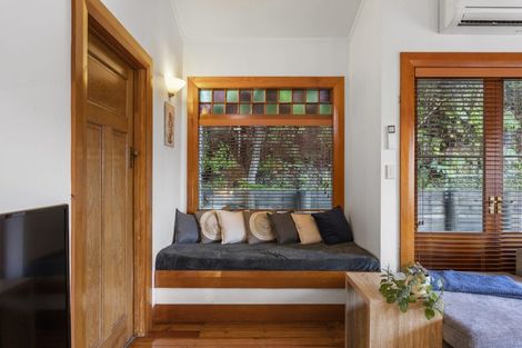 Photo of property in 47 Rimu Road, Oratia, Auckland, 0604