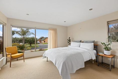 Photo of property in 17 Arohia Place, Snells Beach, 0920
