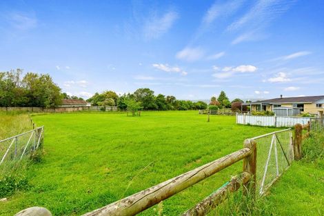 Photo of property in 921 State Highway 1, Te Horo, Otaki, 5581