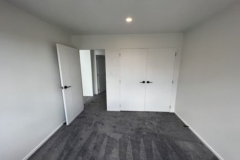 Photo of property in 38a Mcwhirters Farm Lane, Massey, Auckland, 0614