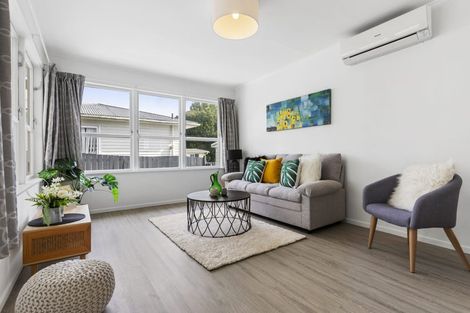 Photo of property in 10 Williams Crescent, Otara, Auckland, 2023