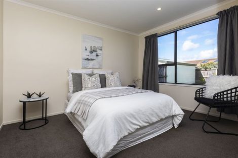 Photo of property in 38 Veitches Road, Casebrook, Christchurch, 8051