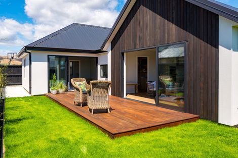 Photo of property in 30 Nikau Drive, Redwoodtown, Blenheim, 7201