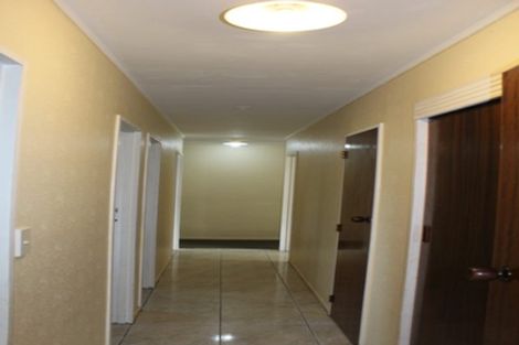 Photo of property in 5 Turner Place, Pukekohe, 2120