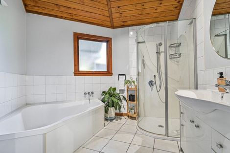 Photo of property in 800 Maraetotara Road, Maraetotara, Havelock North, 4294