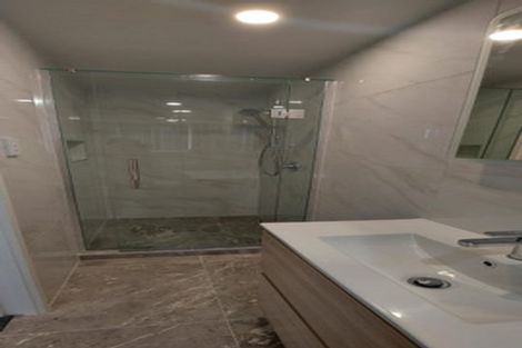 Photo of property in 708a Te Atatu Road, Te Atatu Peninsula, Auckland, 0610