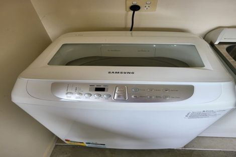 Photo of property in 19 Ballymore Drive, Pinehill, Auckland, 0632