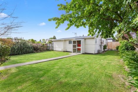 Photo of property in 82 Akaroa Street, Kaiapoi, 7630