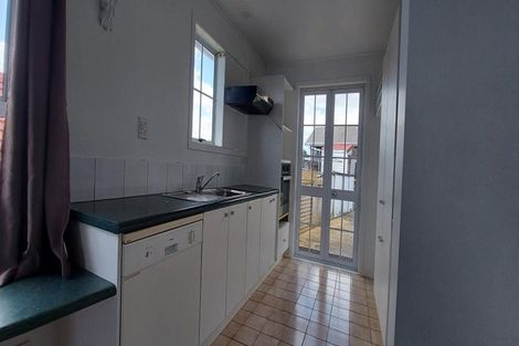 Photo of property in 129 Mcleod Road, Te Atatu South, Auckland, 0610