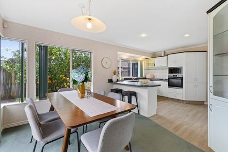 Photo of property in 2 Rosberg Place, Mount Maunganui, 3116