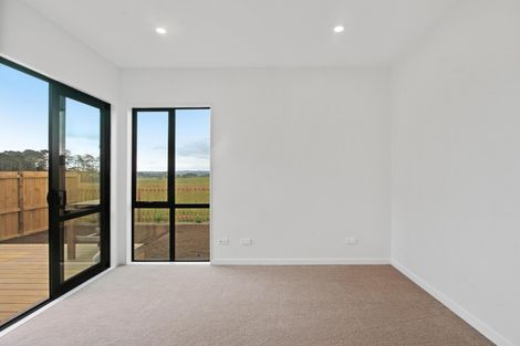 Photo of property in 68 Puwha Street, Massey, Auckland, 0614