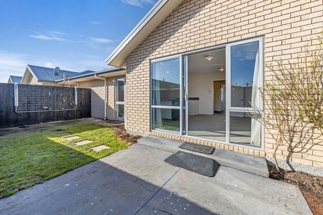 Photo of property in 74l Olliviers Road, Phillipstown, Christchurch, 8011