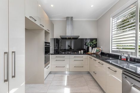 Photo of property in 44 Mackay Drive, Greenhithe, Auckland, 0632