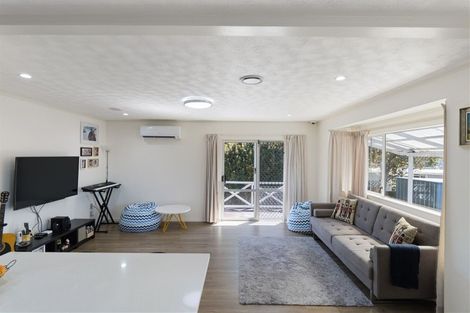 Photo of property in 1/10 May Avenue, Te Atatu South, Auckland, 0610