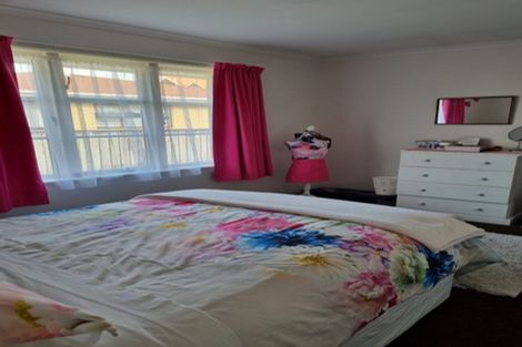 Photo of property in 11 Stephen Street, Trentham, Upper Hutt, 5018