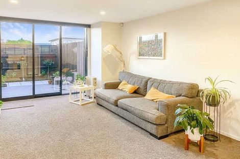 Photo of property in 1036h Colombo Street, St Albans, Christchurch, 8014